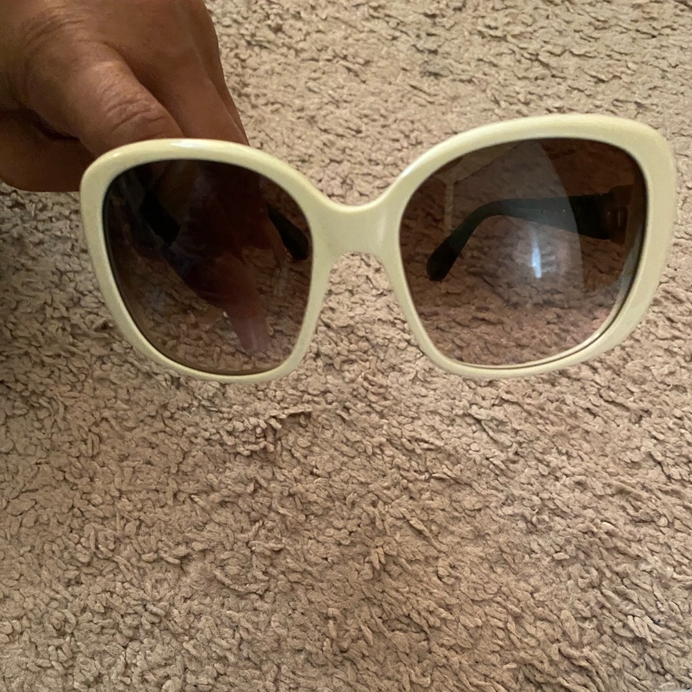 Marc by Marc Jacobs sunglasses cream and green comes with original case